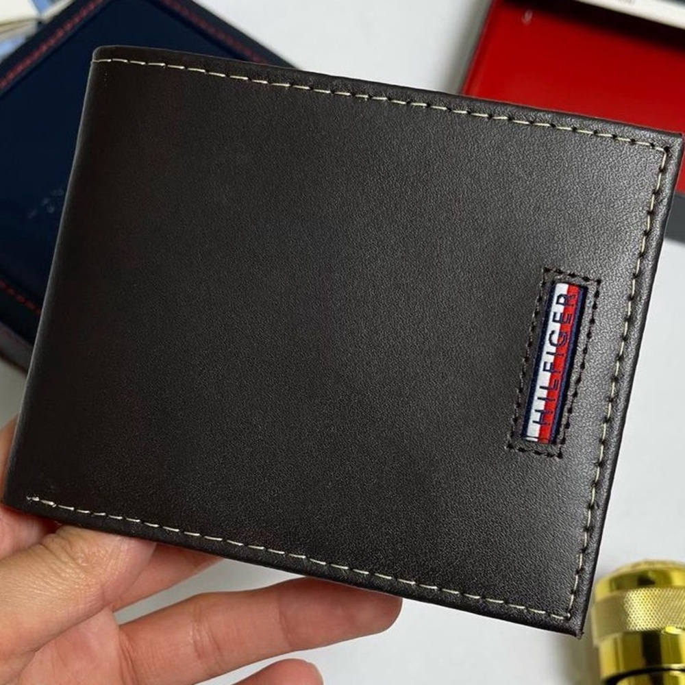 Tommy Hilfiger Leather Wallet